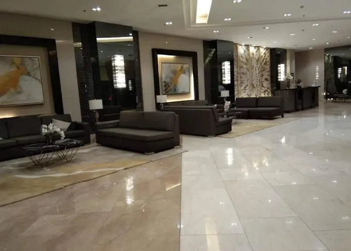 Apartment The Iconic: Comfortable Living By Awsom Phil Manila