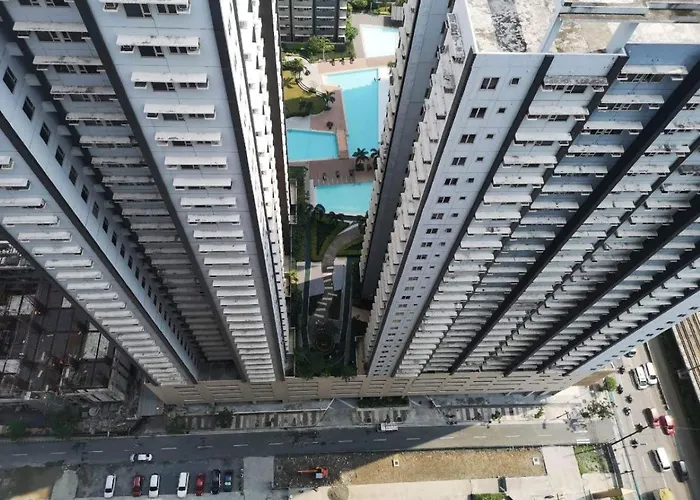 The Iconic: Comfortable Living By Awsom Phil *