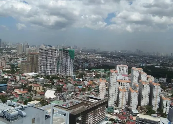Apartment The Iconic: Comfortable Living By Awsom Phil Manila